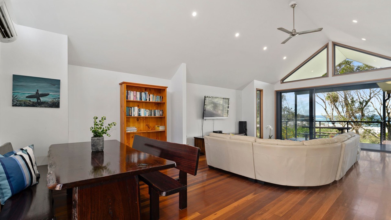 Photo of Livingroom in Arrawarra Headland