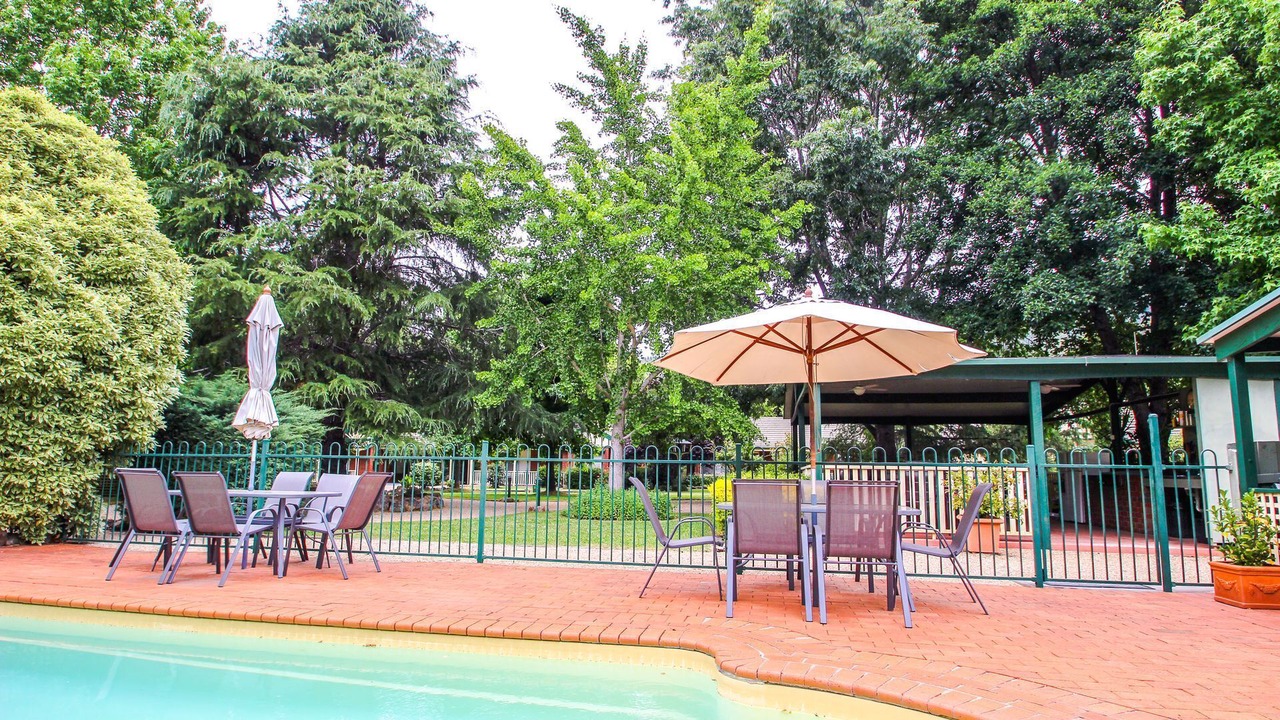 Photo of Outdoor in Bright