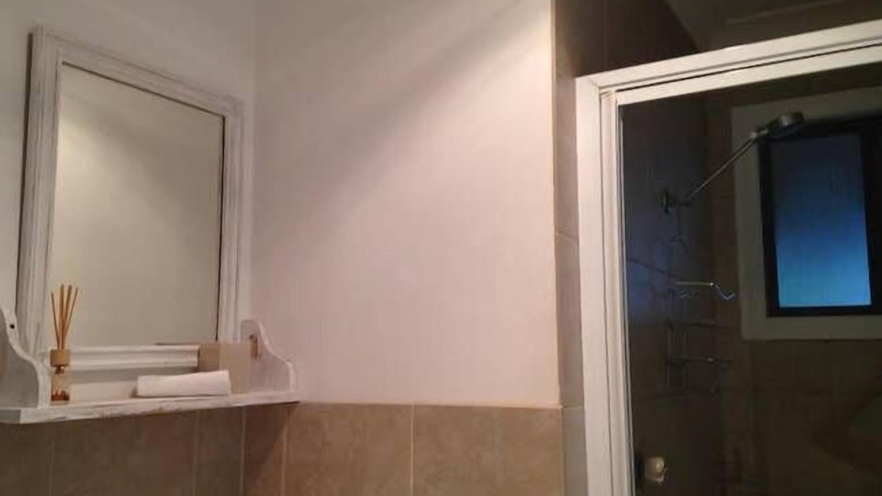 Photo of Bathroom in Coomba Park