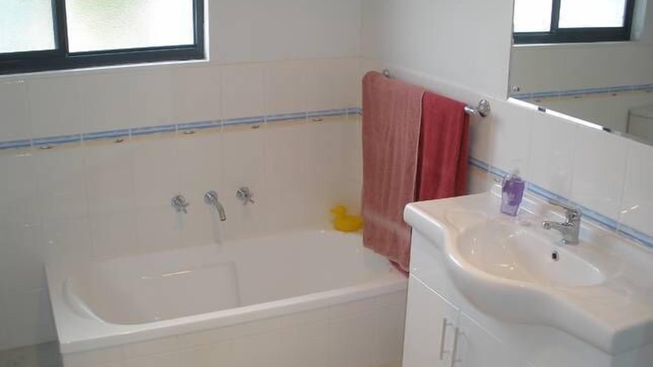 Photo of Bathroom in Wallanippie