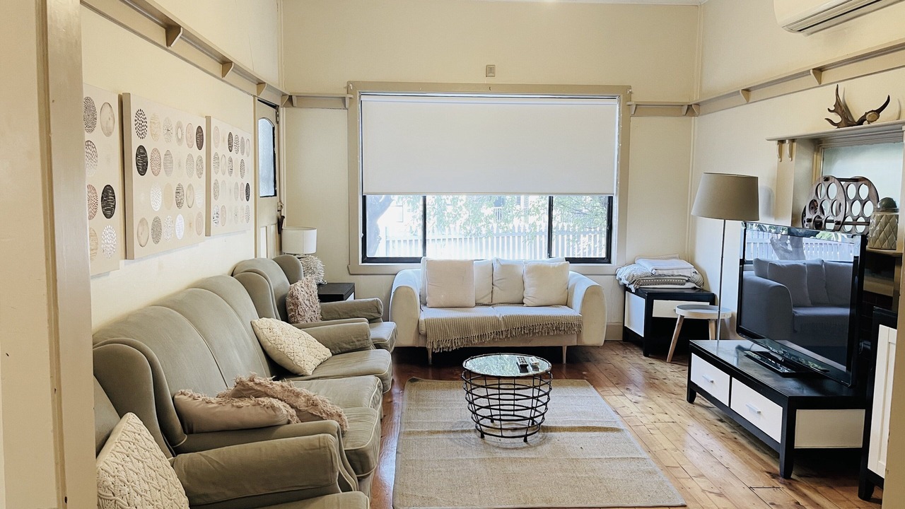 Photo of Livingroom in Footscray