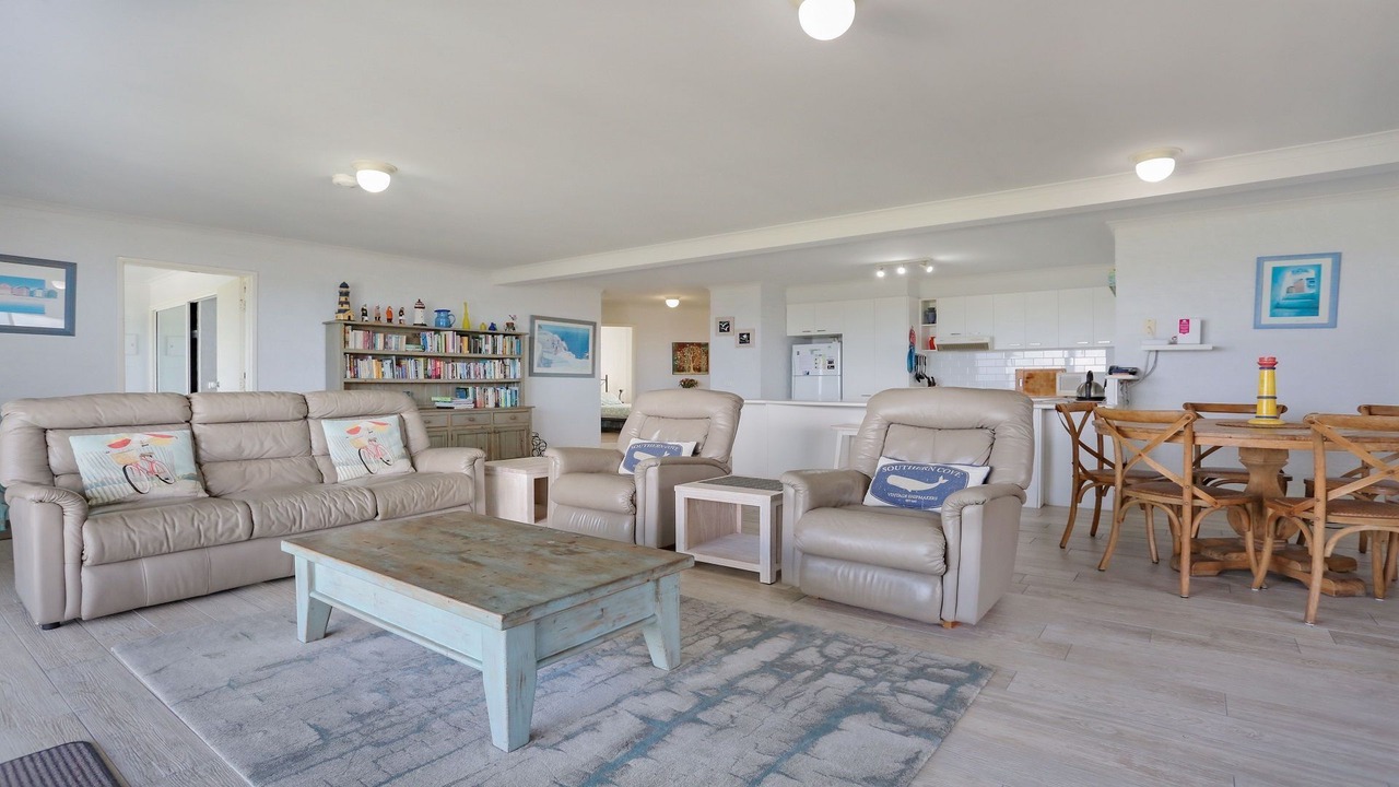 Photo of Livingroom in Tura Beach