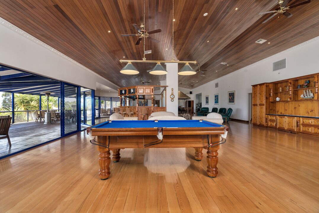 Photo of Bedroom in Kingscote