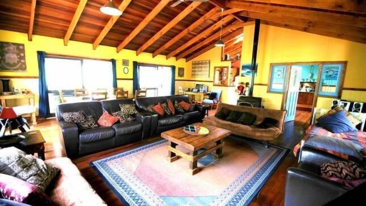 Photo of Livingroom in Hyland Park