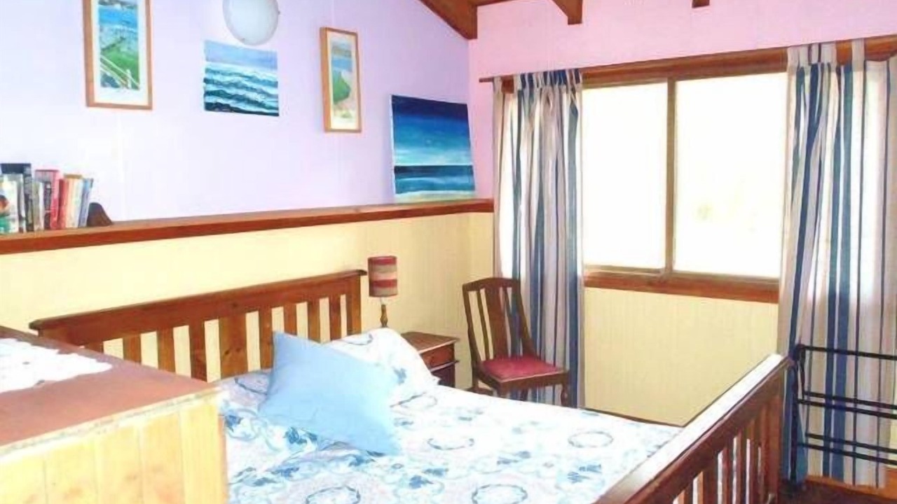Photo of Bedroom in Hyland Park