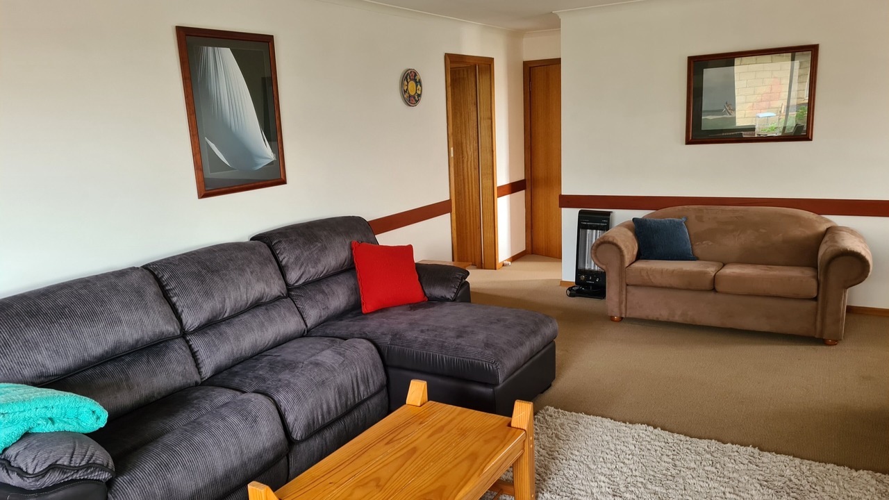 Photo of Livingroom in Swansea