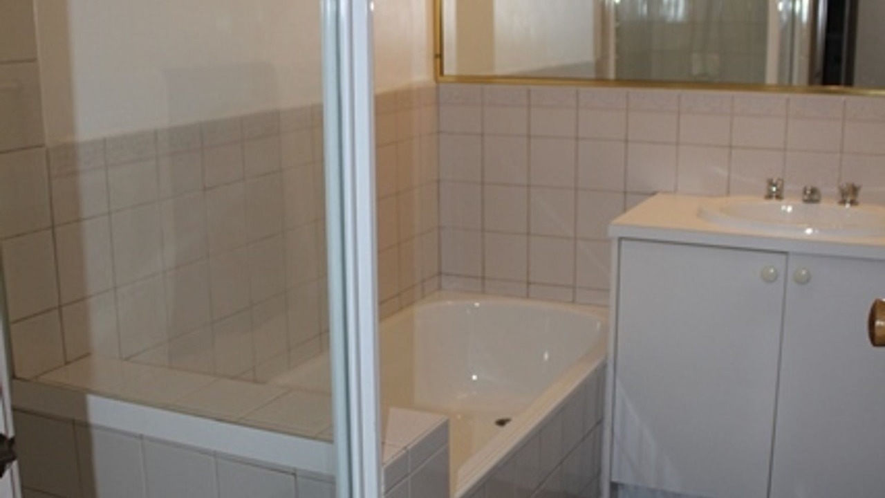 Photo of Bathroom in Ventnor
