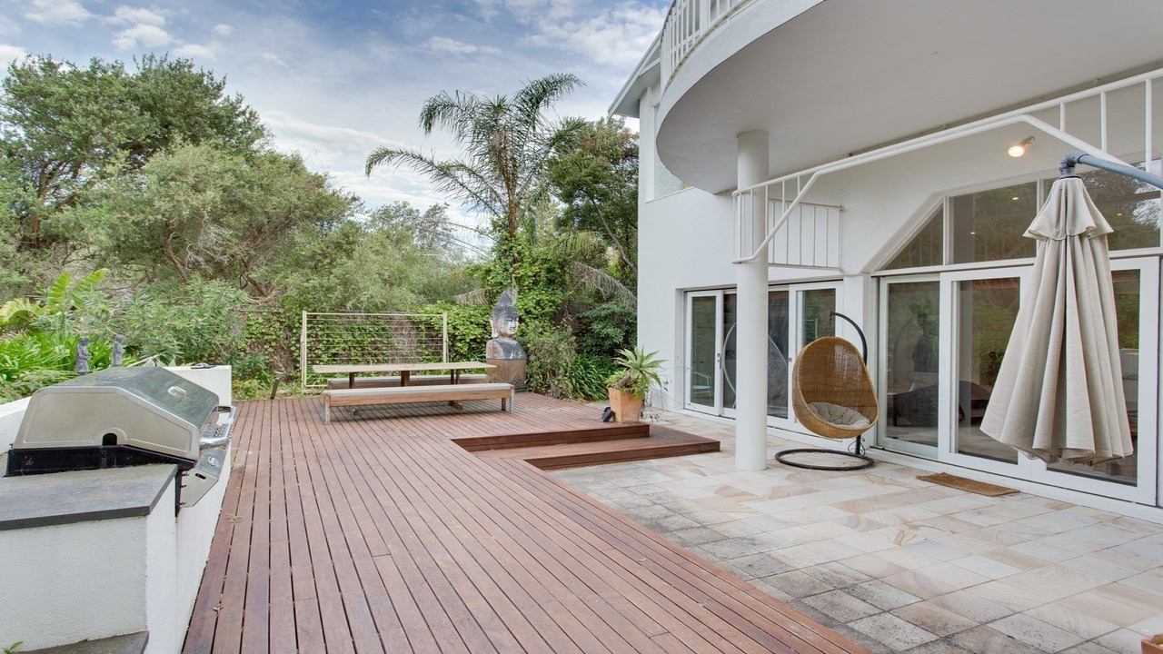 Photo of Outdoor in Silverleaves
