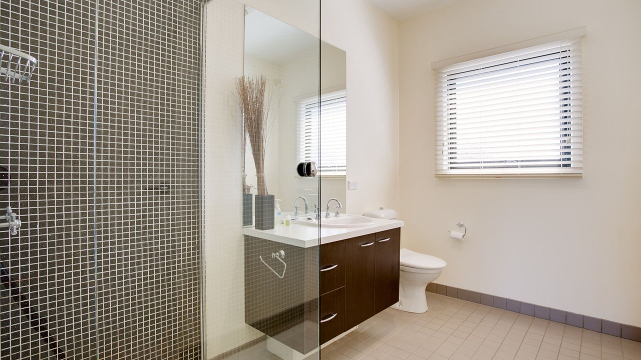 Photo of Bathroom in Cowes