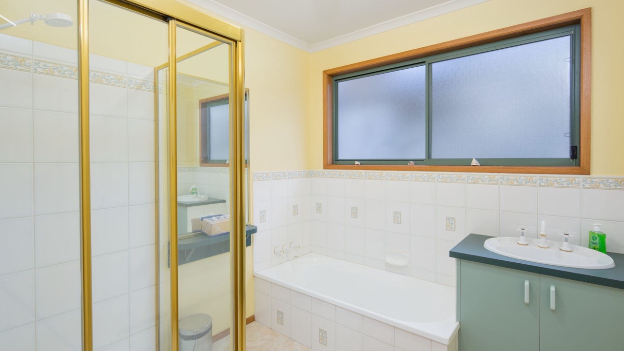 Photo of Bathroom in Cowes