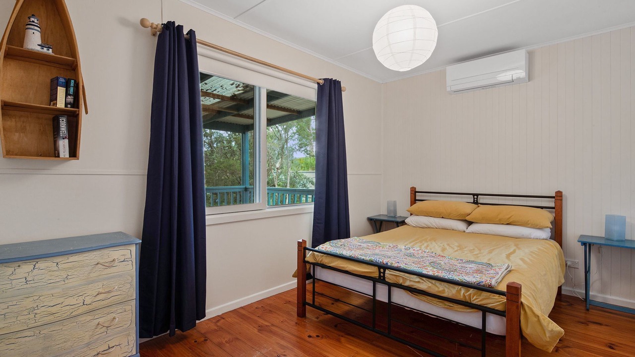 Photo of Bedroom in Cowes