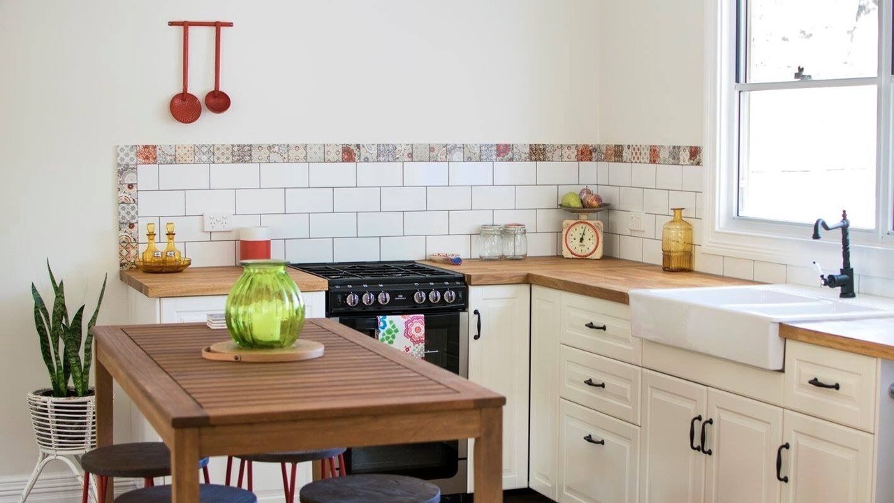 Photo of Kitchen in Helena Valley
