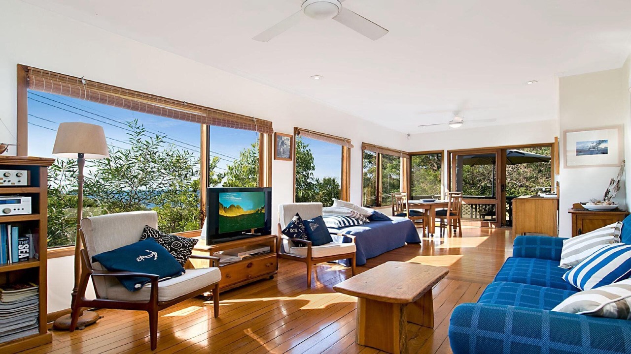 Photo of Livingroom in Hardys Bay