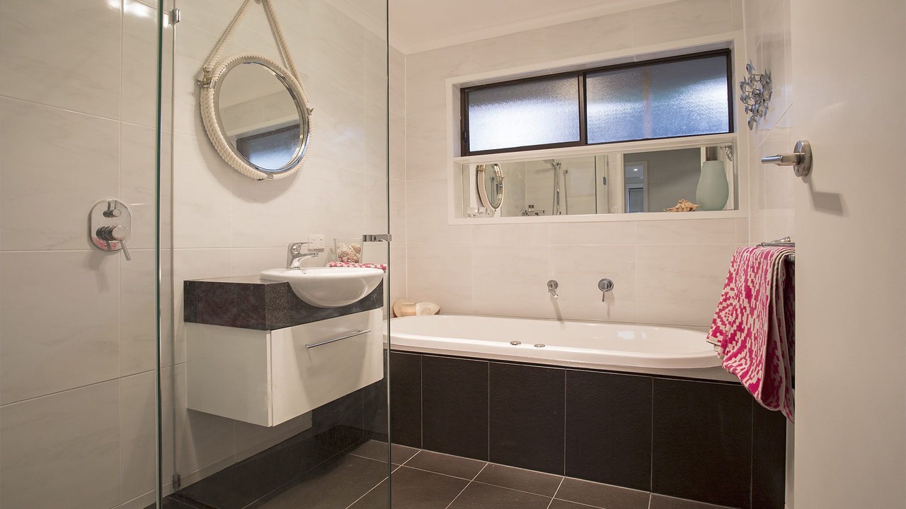 Photo of Bathroom in Dromana