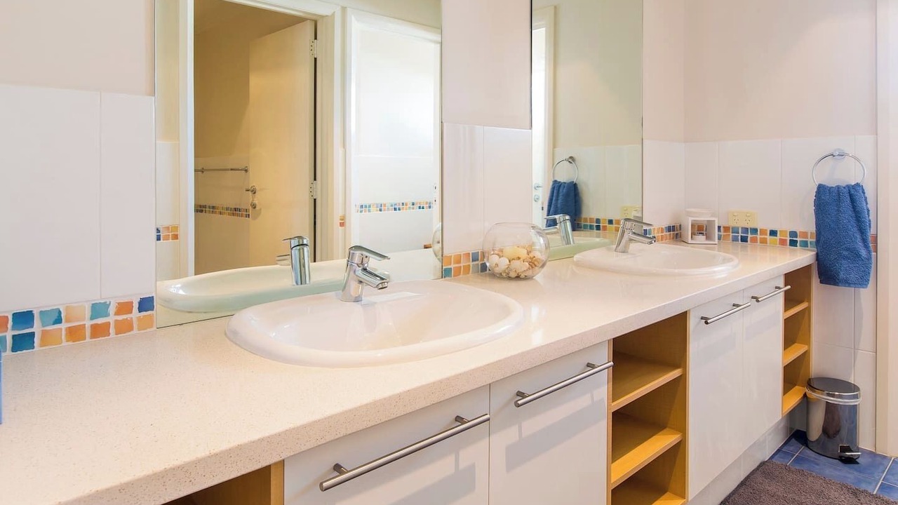 Photo of Bathroom in Quindalup
