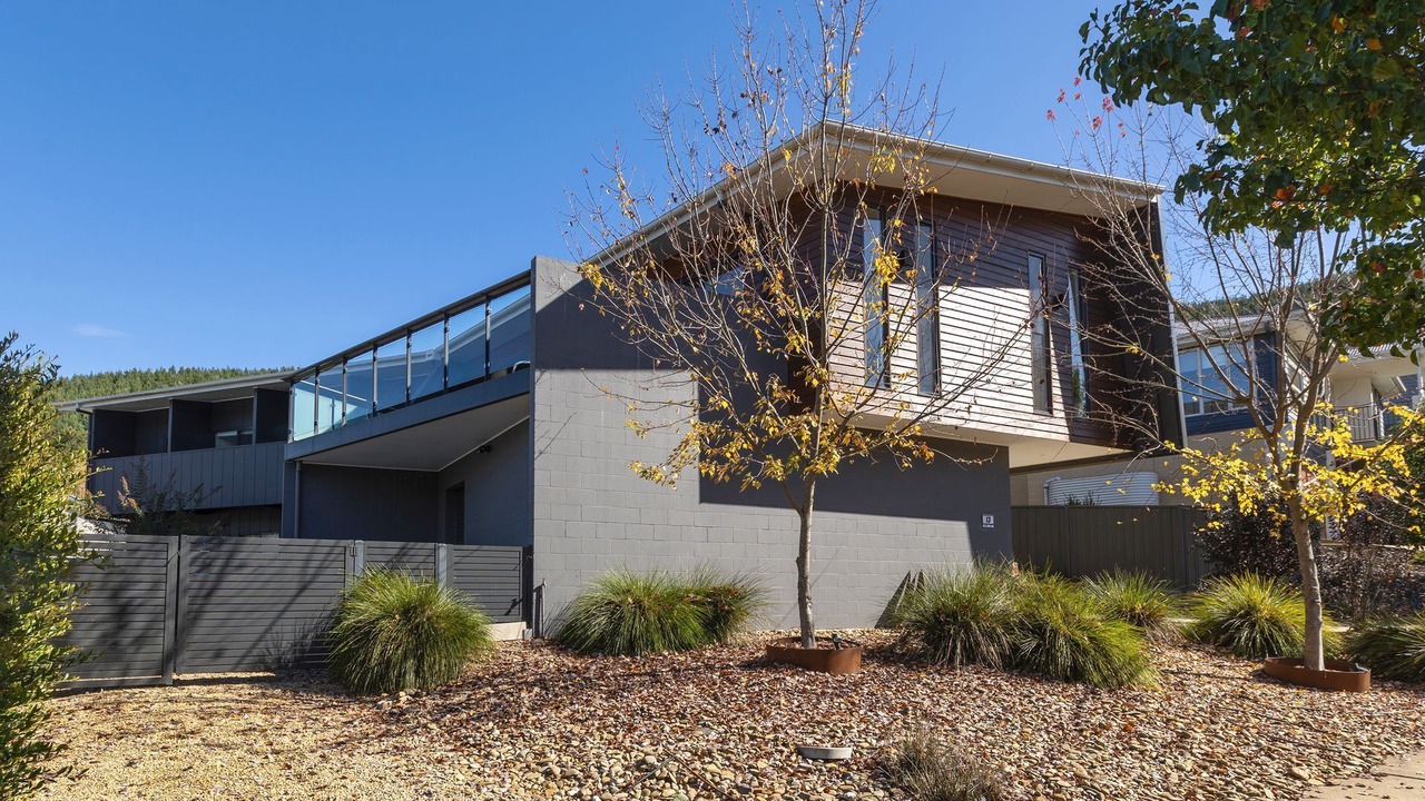 Photo of Outdoor in Bright
