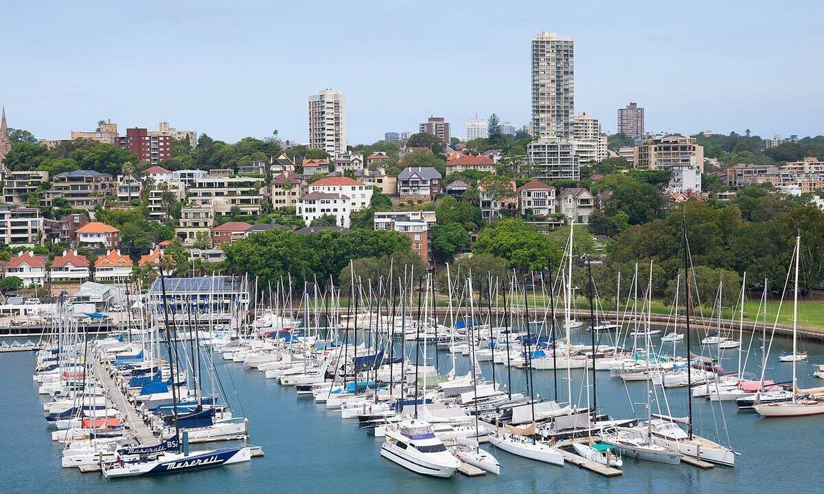 Photo of Others in Elizabeth Bay