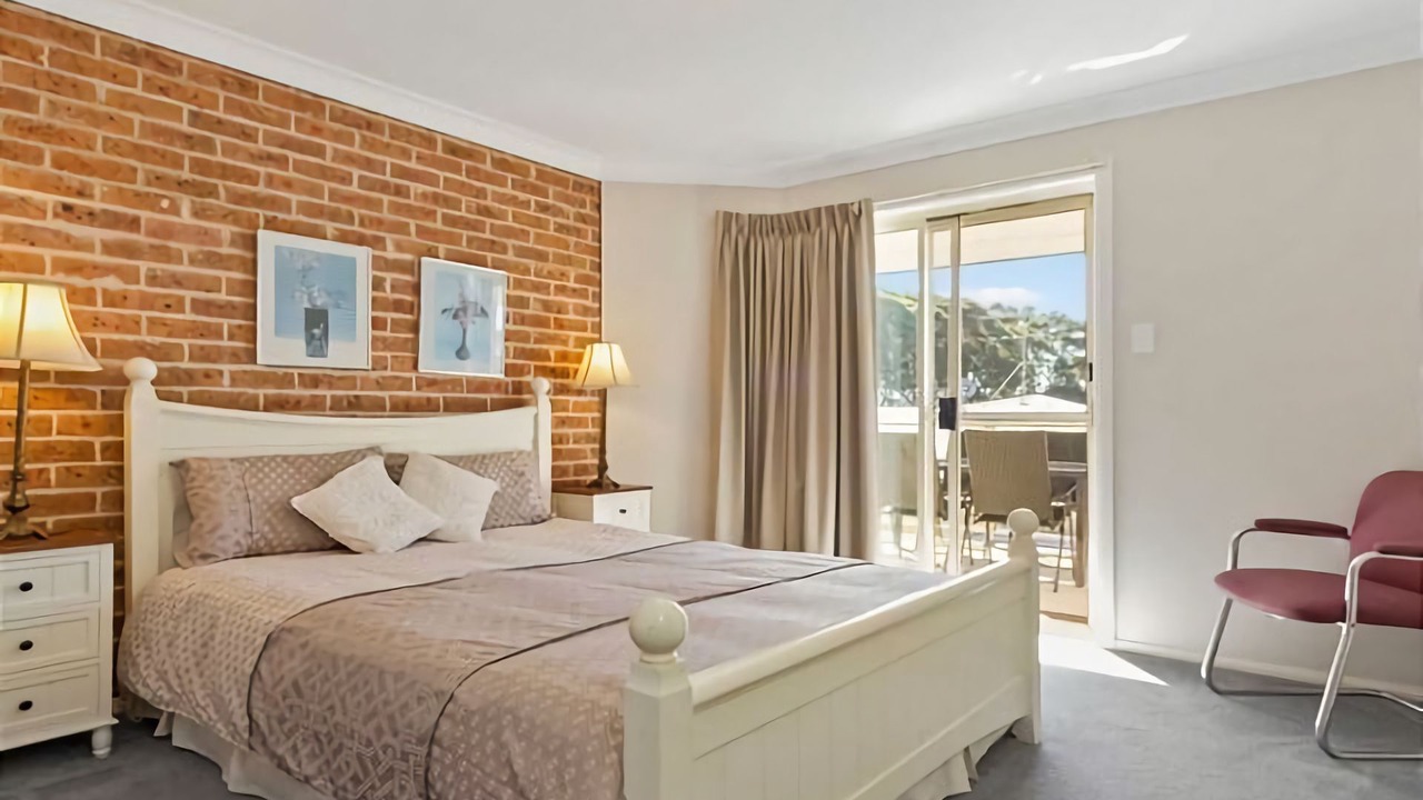 Photo of Bedroom in Mossy Point