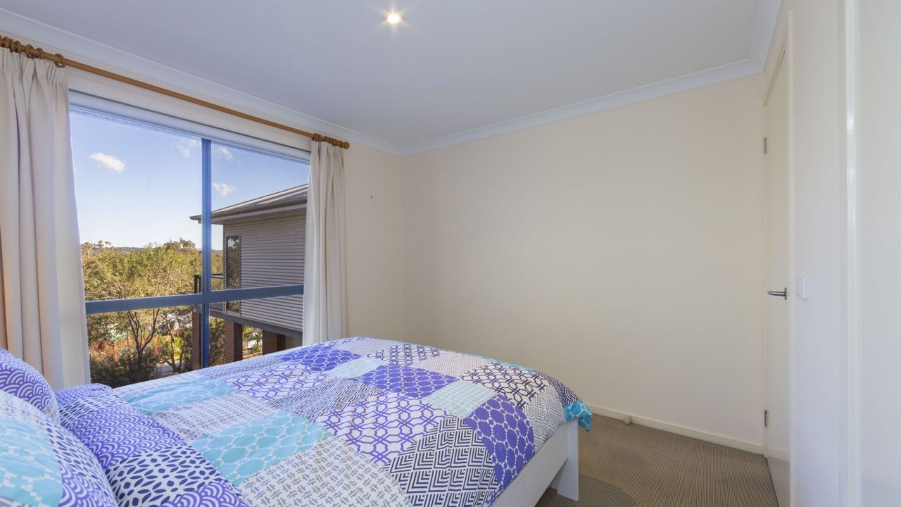 Photo of Bedroom in Surfside