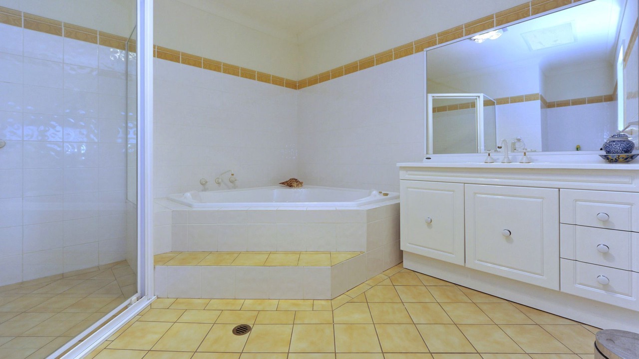 Photo of Bathroom in Fingal Bay