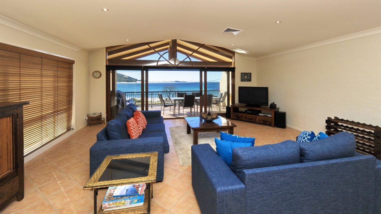Photo of Livingroom in Fingal Bay
