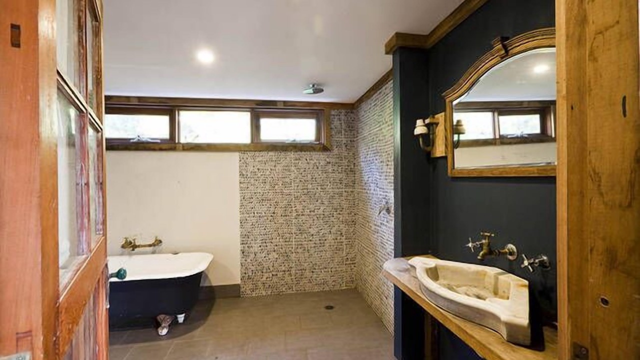 Photo of Bathroom in Upper Kangaroo River