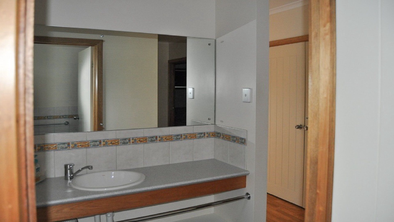 Photo of Bathroom in Lake Wangary