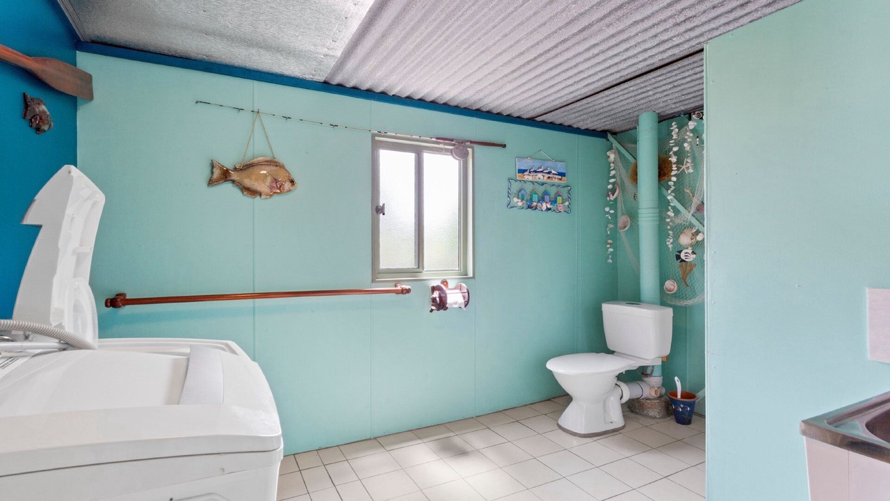 Photo of Bathroom in Lake Wangary