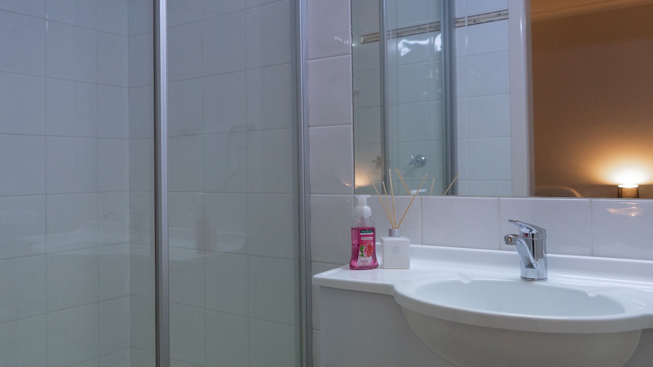 Photo of Bathroom in Sea Lake