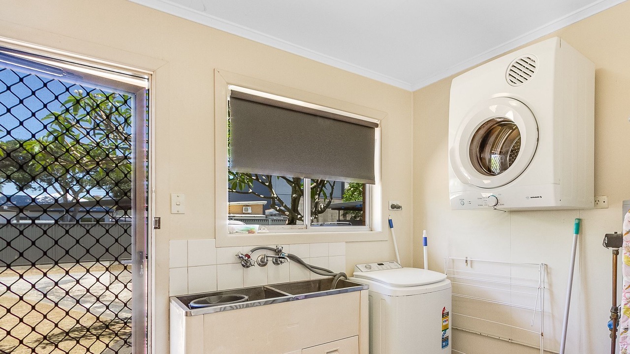 Photo of Others in Tugun