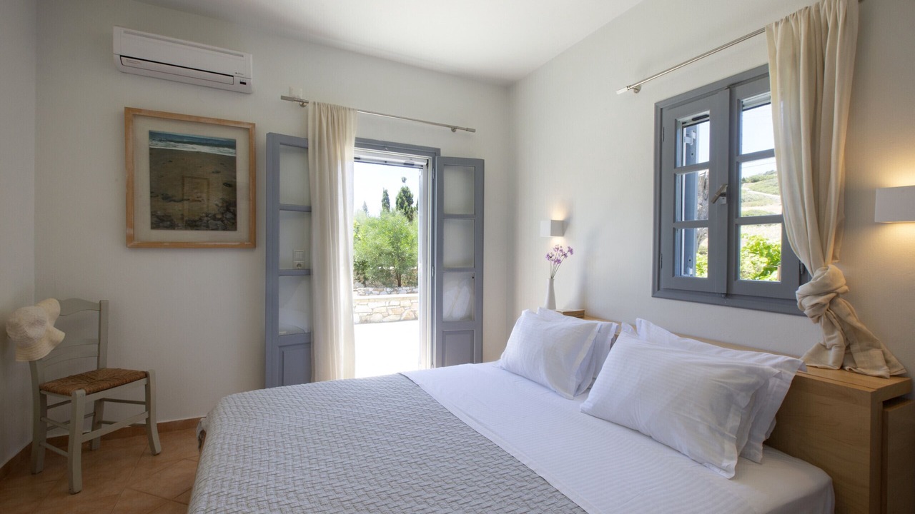 Photo of Bedroom in Paros