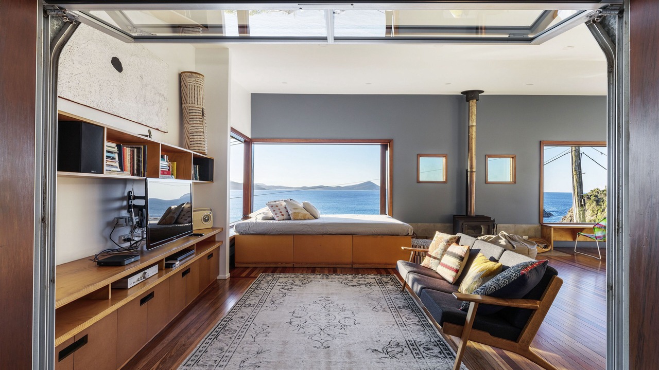 Photo of Livingroom in Seal Rocks