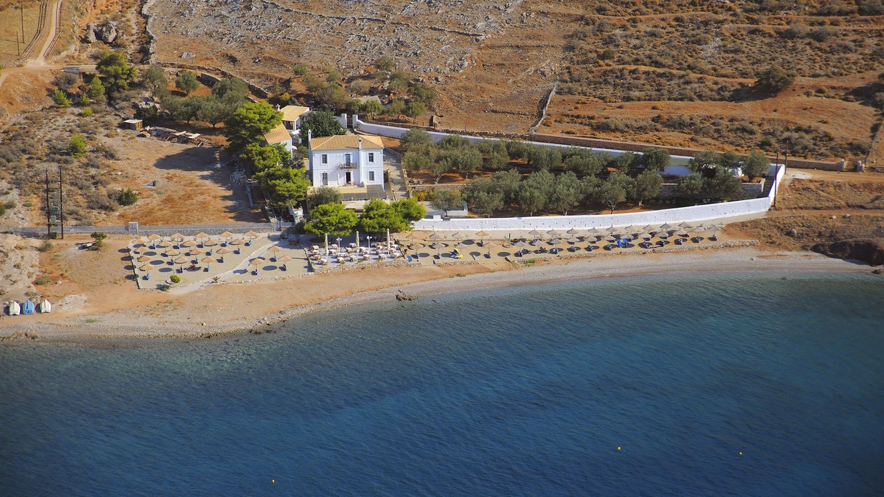 Photo of Others in Hydra