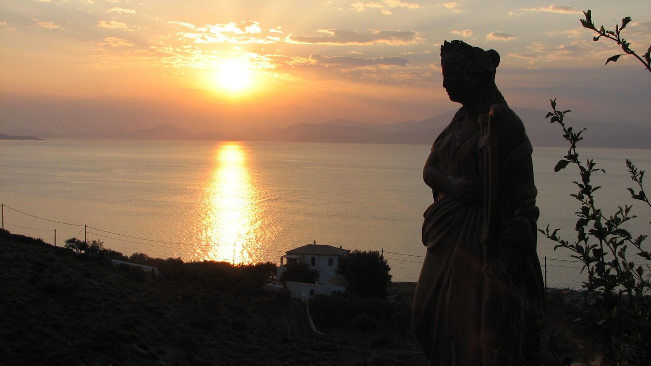 Photo of Others in Hydra