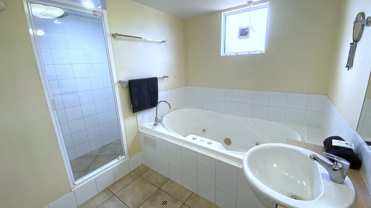 Photo of Bathroom in Exmouth