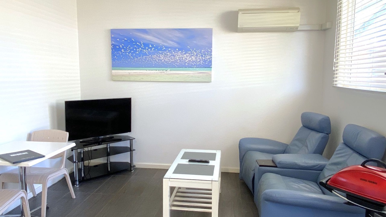 Photo of Livingroom in Exmouth
