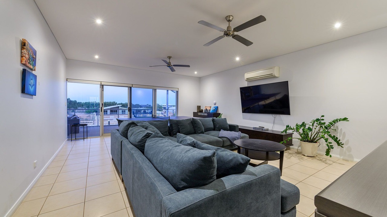 Photo of Livingroom in Exmouth