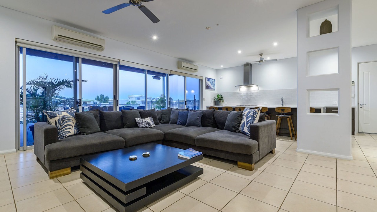 Photo of Livingroom in Exmouth