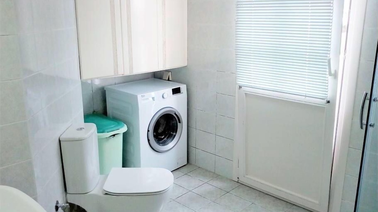 Photo of Bathroom in Adamas