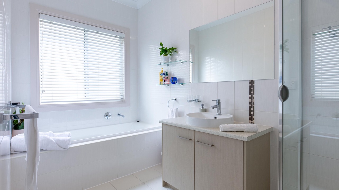 Photo of Bathroom in Sellicks Beach