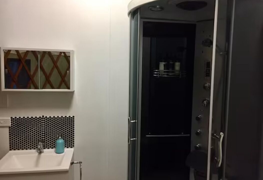 Photo of Bathroom in Clunes