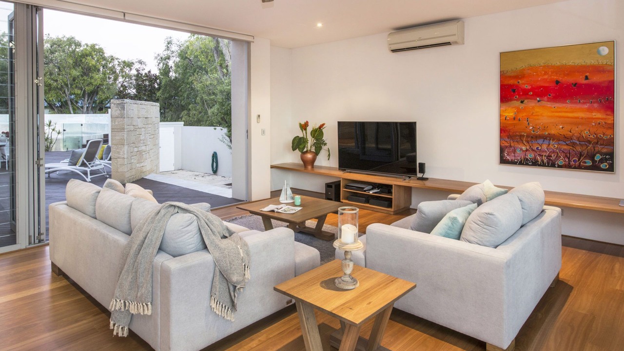 Photo of Livingroom in Dunsborough