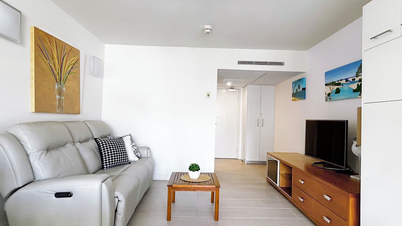 Photo of Livingroom in Palm Cove