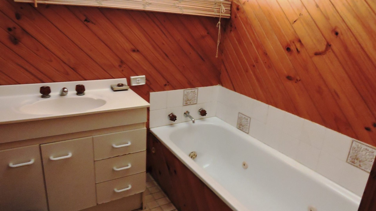 Photo of Bathroom in Crescent Head