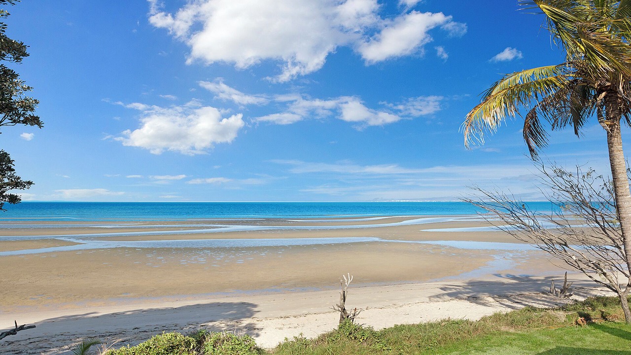 Photo of Others in Beachmere