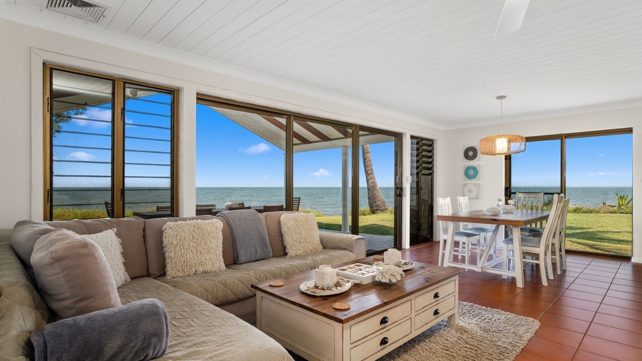 Photo of Livingroom in Beachmere