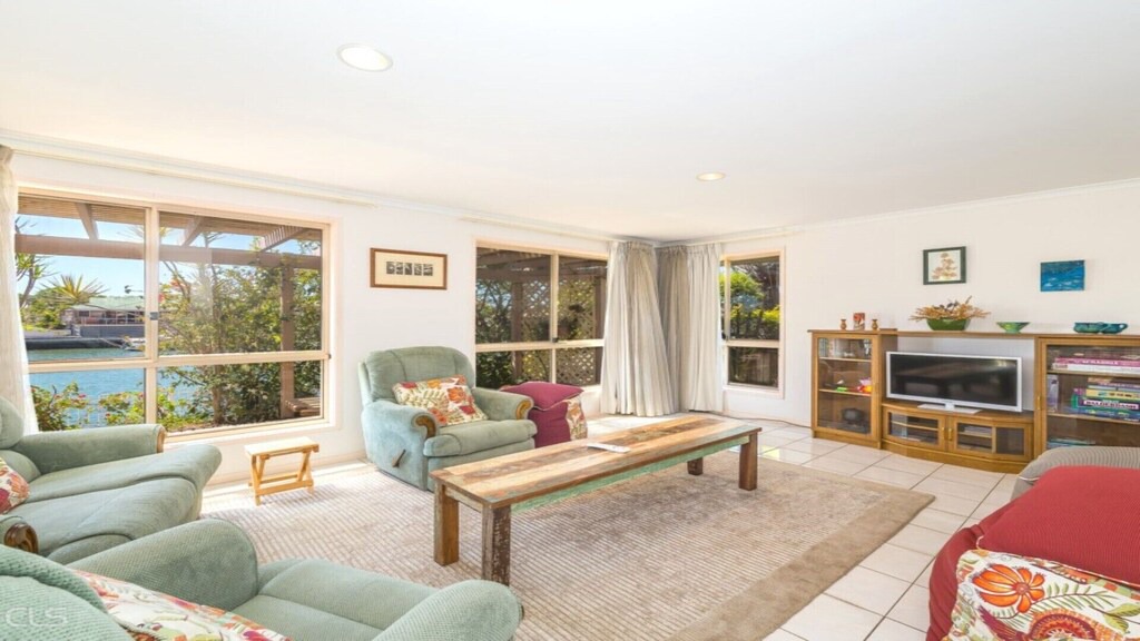 Photo of Livingroom in Banksia Beach