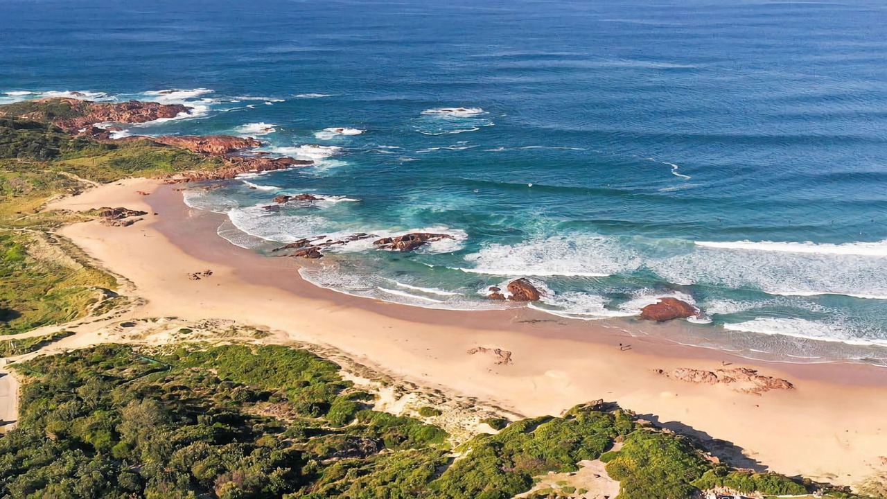 Photo of Others in Anna Bay