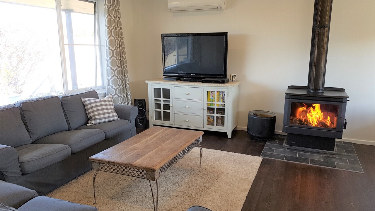 Photo of Livingroom in Oberon