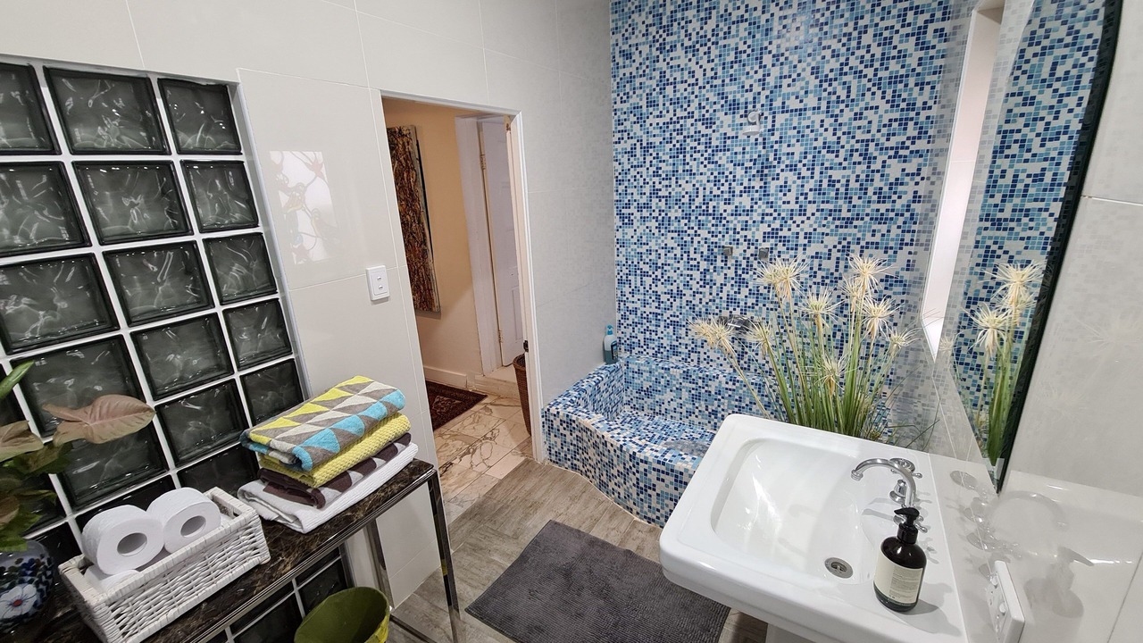 Photo of Bathroom in Arncliffe